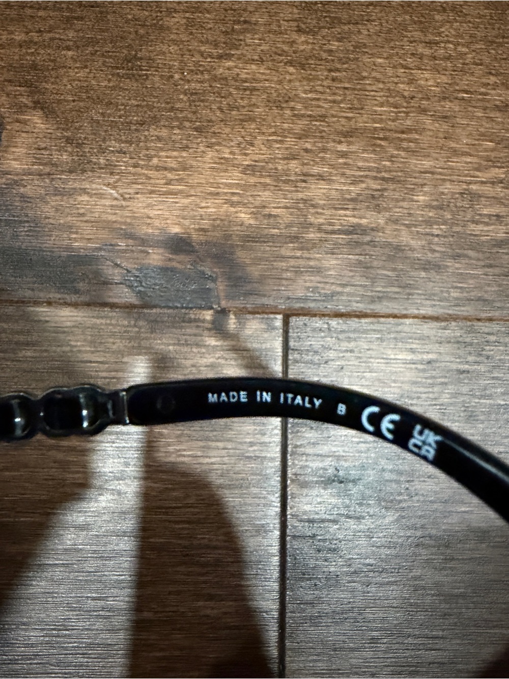 CHANEL Black Glossy Cat-Eye Sunglasses with Logo Accent - Picture 10 of 12